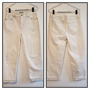 Sonoma ivory straight crop denim jeans size 4. Excellent condition